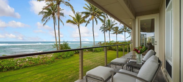 Beachfront Luxury Dream House with A/C & Gym!