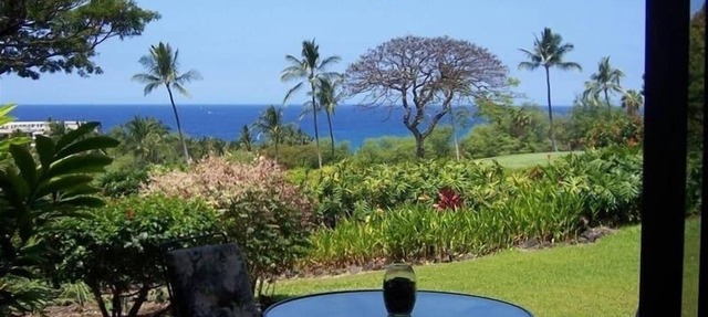 Spectacular Keauhou Bay Views