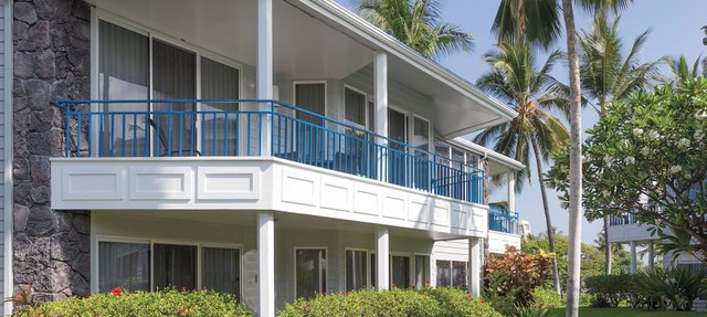 Holua Resort