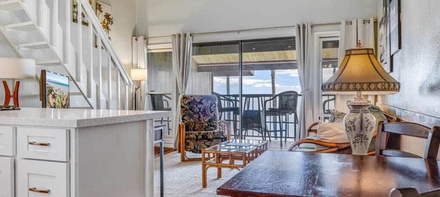 Renovated OF W/Lanai and Kitchen - Molokai Shores #332