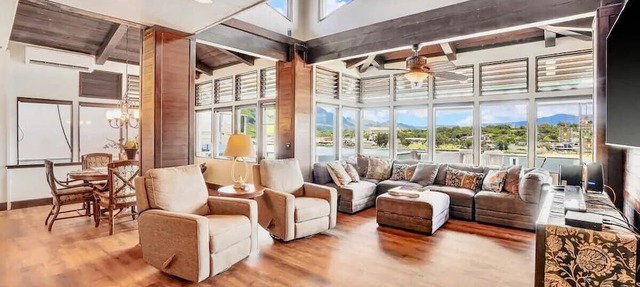Direct Oceanfront Kalapaki Beach Home, Wrap-Around Lanai, A/C, Views, Sleeps 8