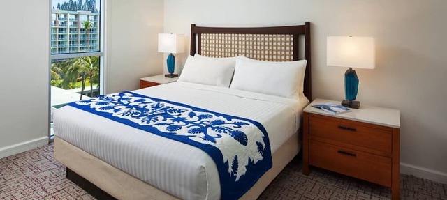 Marriott Kaua'i Beach Club, Oceanfront, Kitchenette, Access to Resort Amenities