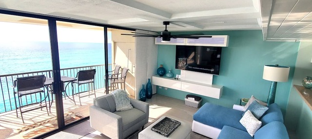 16P - Permitted penthouse end unit at the Hawaiian Princess - best view on Oahu