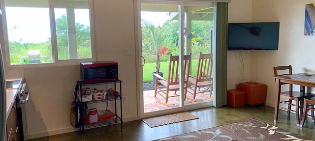 Immaculate; Air Cond; Ocean/Garden views; WiFi N