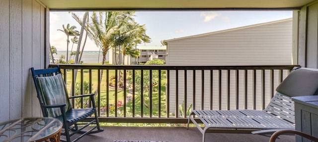 Molokai Island Retreat w/Ocean View & Pool!