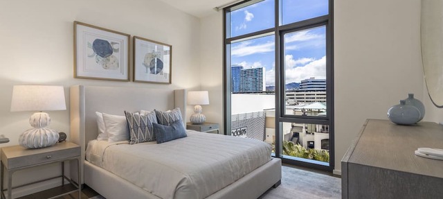 Luxury Condo w/Resort Pool/Spa, AC, Ocean View & Spacious Lanai: Park Lane Sky