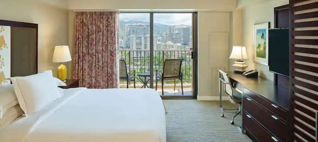 Waikiki | Couples Lagoon Stay | Pool + Spa