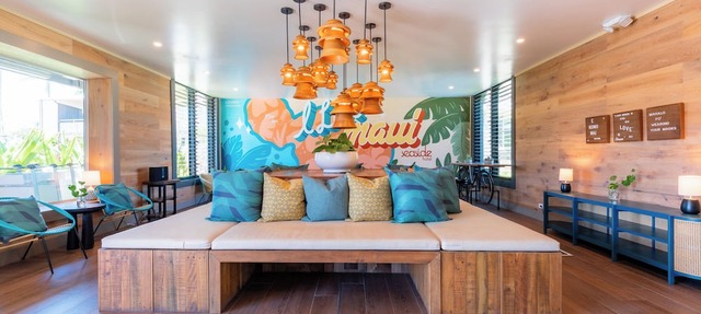Family & Friends Getaway! 4 Comfortable Units, Minutes Iao Valley State Park!