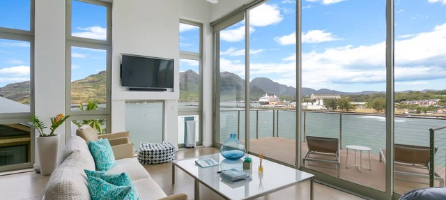 Stunning Oceanfront Home @ Kalapaki Bay, AC, Sleeps 8