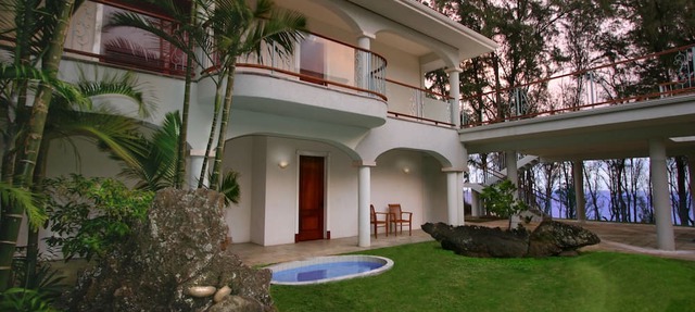 Ocean View Suite @ Hawaii Island Retreat an Eco-Boutique Hotel