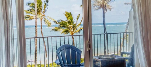 Luxury Beachfront Condo with Ocean View