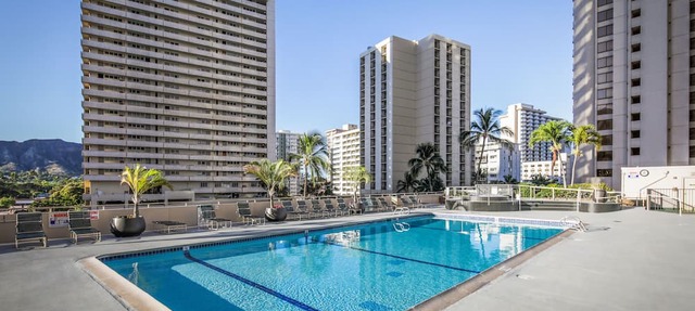 Aston Waikiki Banyan 1BMV1 | Mountain Views – Pool & Hot Tub