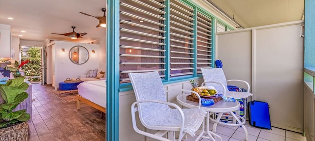 Oceanfront Beachfront Studio - The Napili Bay 103 -Fall asleep to the waves