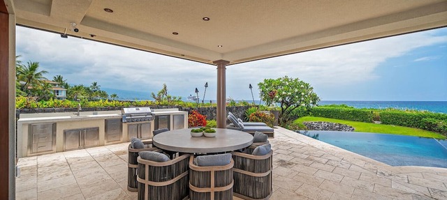 Luxury Oceanfront Estate