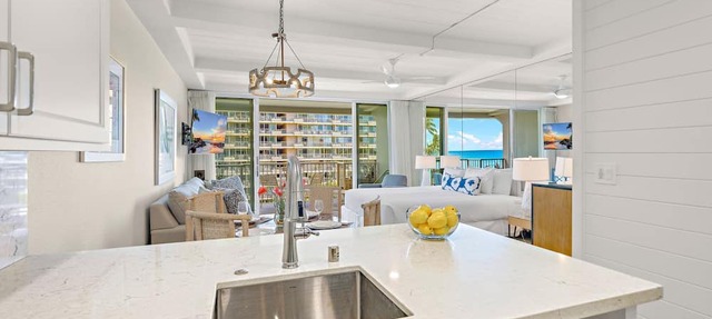 Maui Resort Rentals: The Whaler 562 - Fully Renovated 5th Floor Studio, Fantastic Pacific Ocean and Black Rock Views!