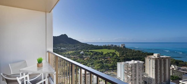 Aston Waikiki Sunset Resort 1 Bedroom Sleeps 4