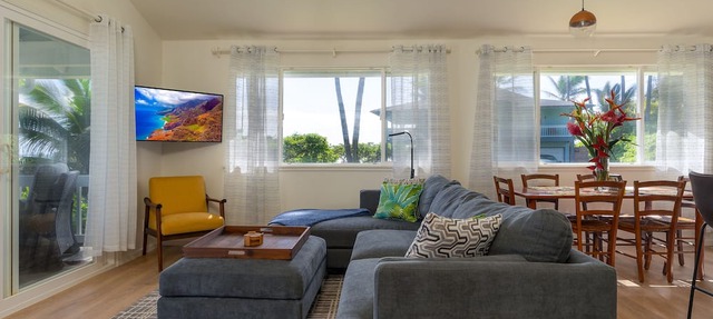 Oceanfront Beach House - Spectacular Views & Privacy