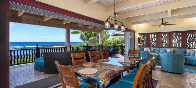 Luxury Beachfront Home w/Pool, Spa, AC & Stunning Sunset Views at Mermaid Cove