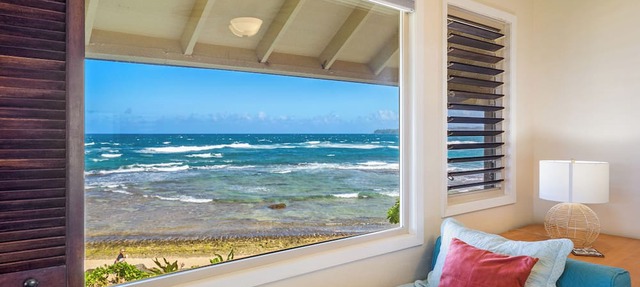 Literally Right On the Beach - 2BR Condo Perfect for Couples & Small Families