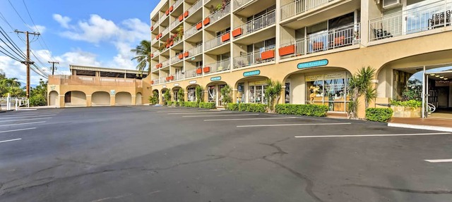 Condo w/Private Lanai, Ocean View & On-Site Pool!