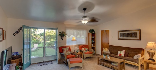 One Acre of Tropical Paradise on the Big Island