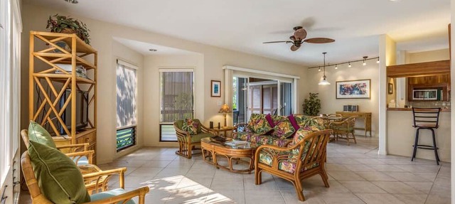 Aloha Condos, Kanaloa at Kona, Condo 2601, Oceanfront, AC