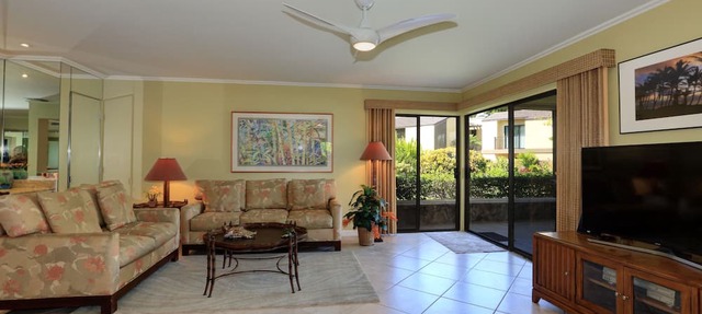 Tranquil Garden Oasis Steps from Oceanfront Pool & Ulua Beach - Elua 909