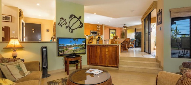 Wailea Ekahi #53-C Hawaiian Beachfront, AC throughout, Easy Pool Access, Wifi