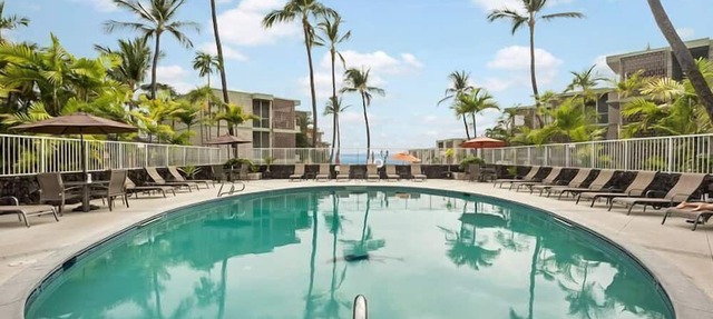 🏖️Alii Drive Oceanfront Complex | Top-Floor Ocean View Condo | Alii Villas 324
