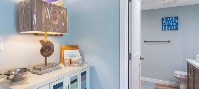 Spacious Corner Location with Wrap Around Lanai -BEST VALUE!