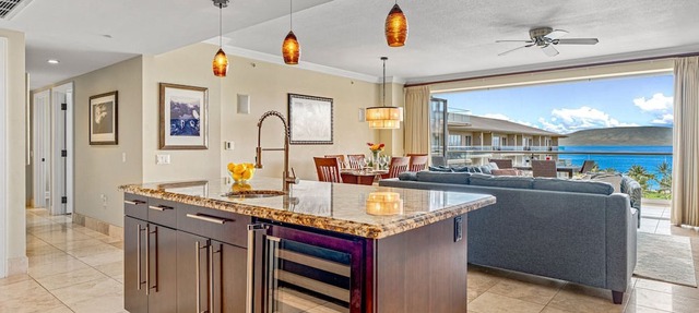 Maui Resort Rentals: Honua Kai K725 - 7th Floor 3BR w/Ocean Views in Every Room!