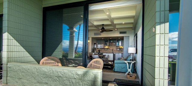 Luxury Oceanfront Condo, Steps to Sand