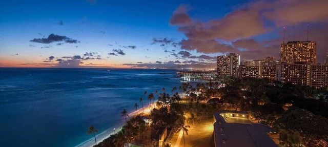 Toast Paradise! Ocean View Suite w/Kitchen, Washer/Dryer – Waikīkī Shore #1202