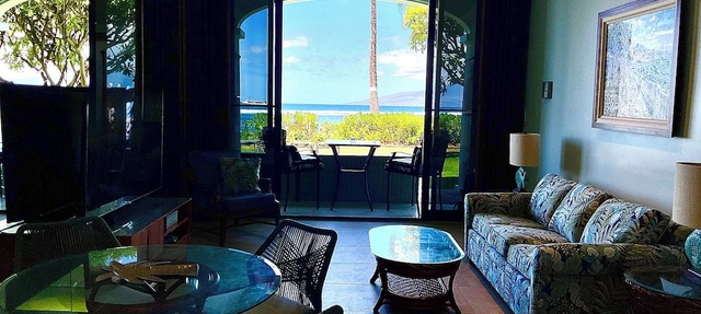 MAUI LAHAINA SHORES 1 BEDnBEACH & OCEAN FRONT GROUND-FLOOR nNO RESORT-CLEAN FEE
