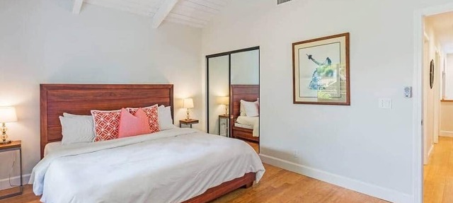 Private 4bd Home, Walk to Beach