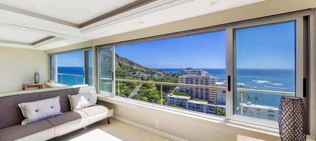 Welcome To Unit #1806! Exquisitely Beautiful High Floor At The Colony Surf.