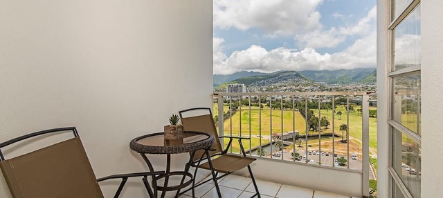 Lucious Green Golf Course-MT Views at Canal House w/Washer-Dryer & Parking