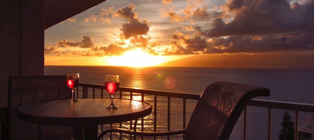 The Best Ocean View Studio Condo at the Royal Kahana Oceanfront Resort. With A/C