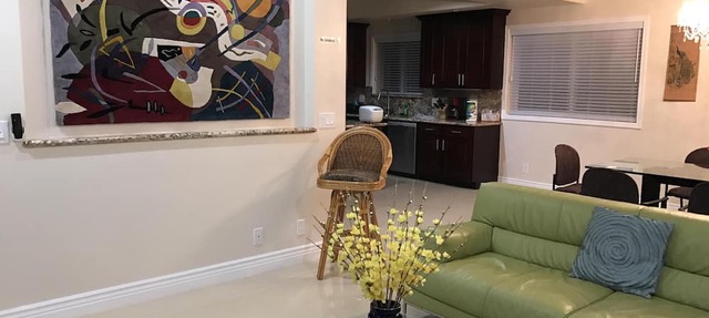 Executive Luxury Luxury Home in the Safe Gated Community