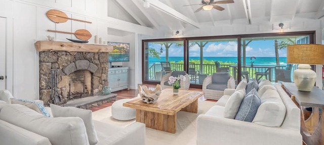Luxury Beachfront Home in Haena AC, Pool TVNC5141