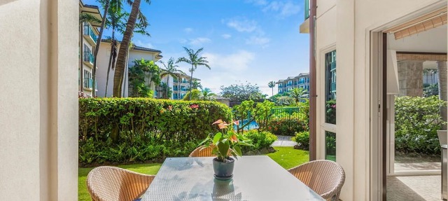 Waipouli Beach Resort Extra Large Unit! Luxurious Decor! Sleeps up to 8*