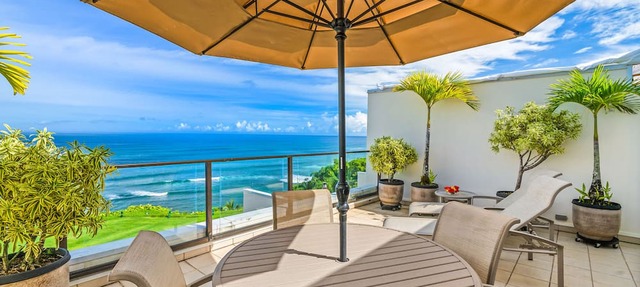 WORLD CLASS #402 Superior PENTHOUSE, Full AC, 2 Suites, Best Views & Privacy