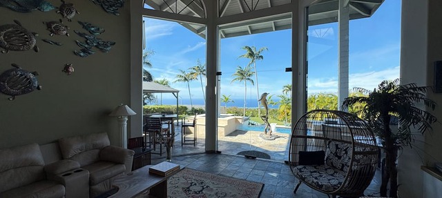 Breathtaking Estate, Panoramic Ocean Views, Waterfalls, Pool & Spa, until 8/31