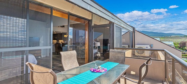 Sands of Kahana Penthouse Sandy Swimmable Beach Fully Remodeled Incredible View