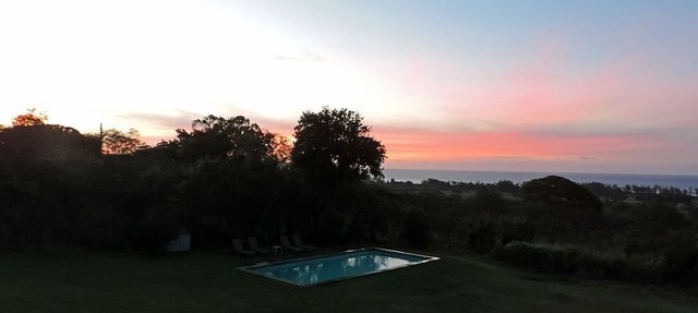 World Class Views & Excellent Reviews/Pickleball court and Pool