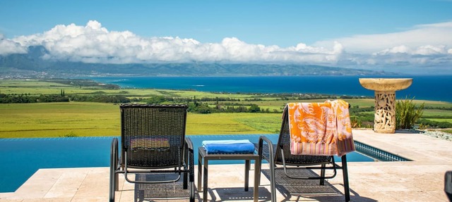 Escape from Reality.180 Degree View, Pool, Hot-Tub, Privacy. Permitted