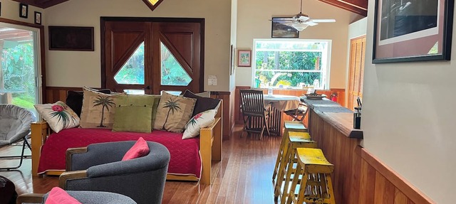 Craftsman Cottage on 6 forested acres
