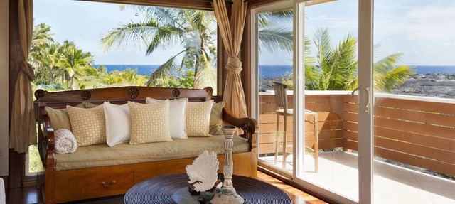Luxuriously Appointed Bali Temple Has 160 Degree Ocean Views!