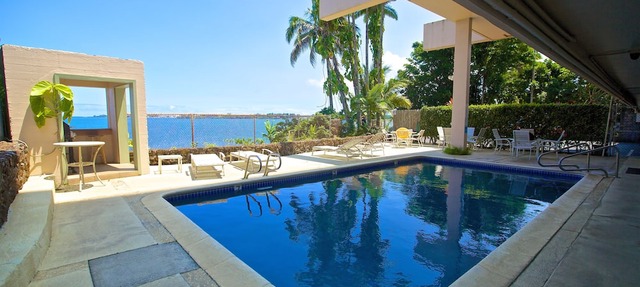 Breezes on Hilo Bay!