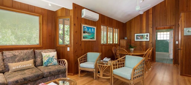 Waialea Bay Beachfront Home with AC